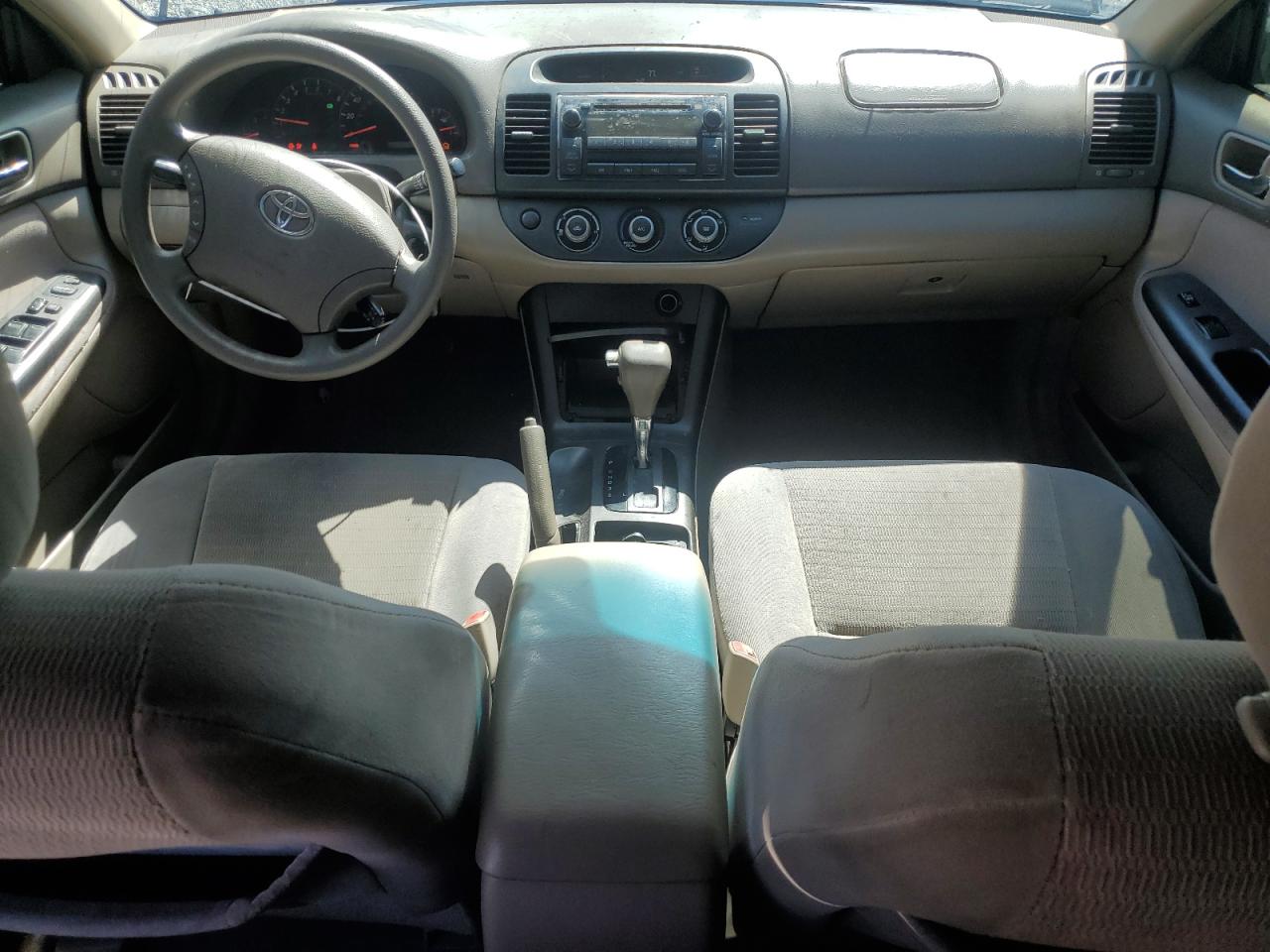 4T1BF32K35U093132 2005 Toyota Camry Le