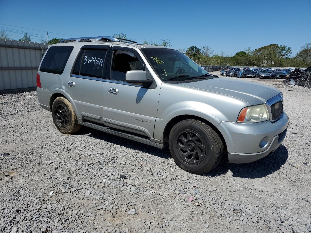 5LMFU27R53LJ20208 2003 Lincoln Navigator