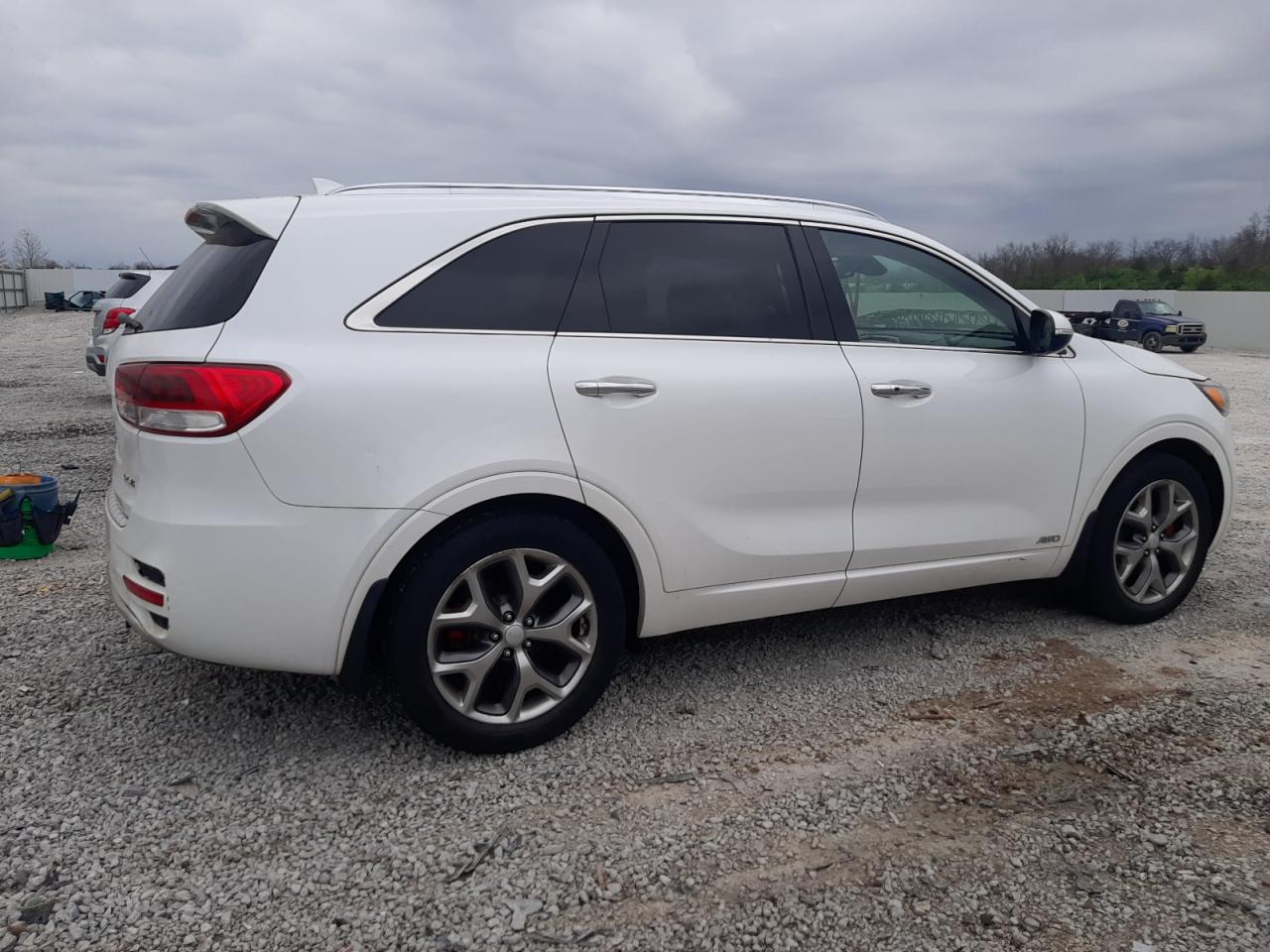 2017 Kia Sorento Sx vin: 5XYPKDA58HG203167