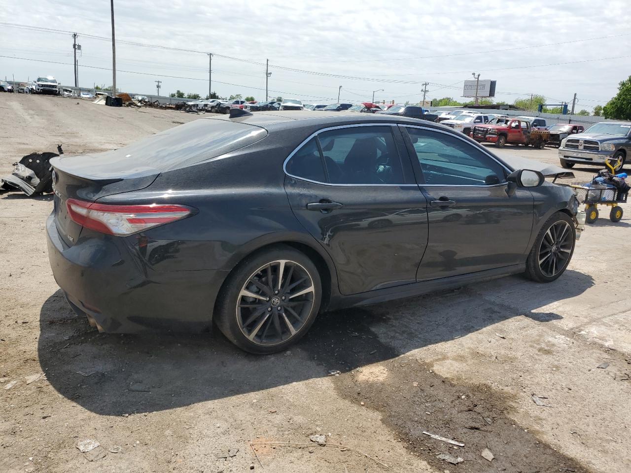 2018 Toyota Camry Xse vin: 4T1B61HK6JU084608