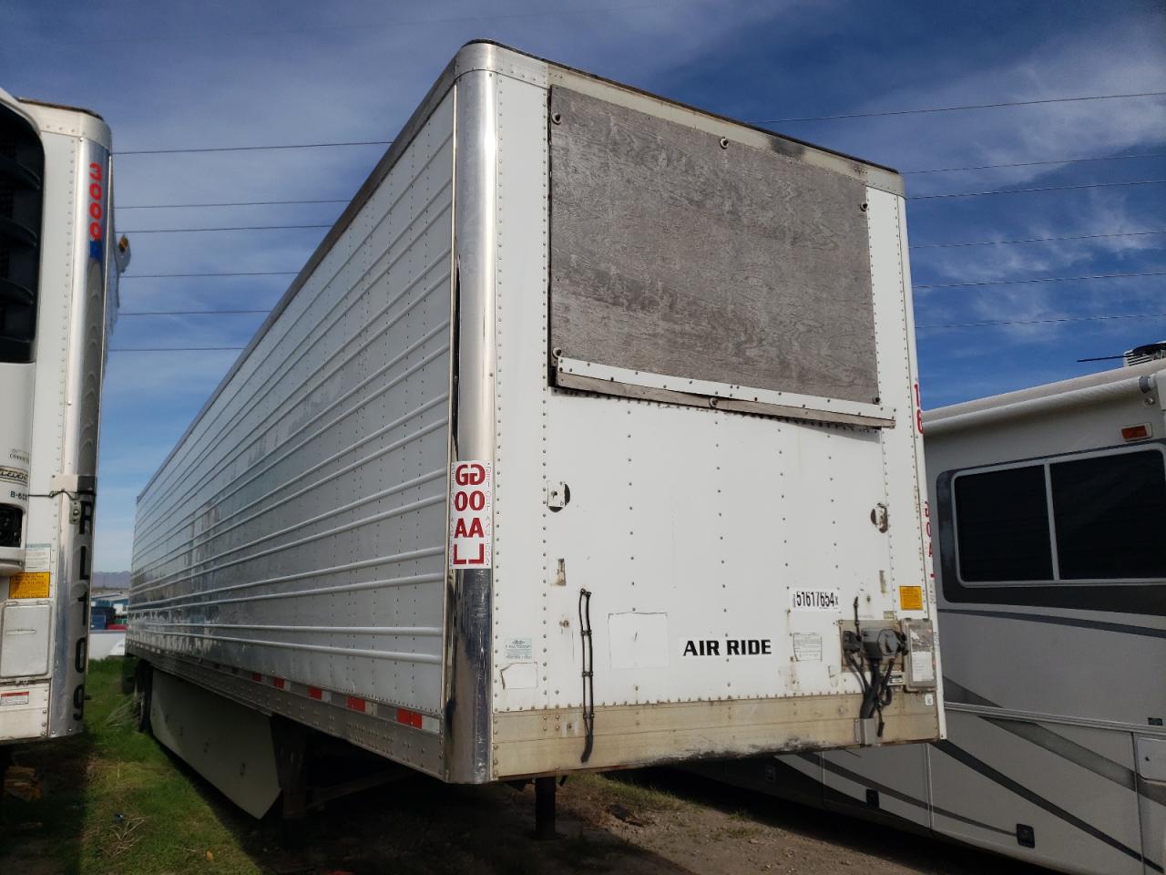 1UYVS2535DU524470 2013 Utility Dryvan