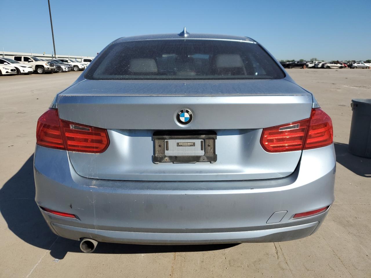 WBA3B1C57EK134775 2014 BMW 320 I