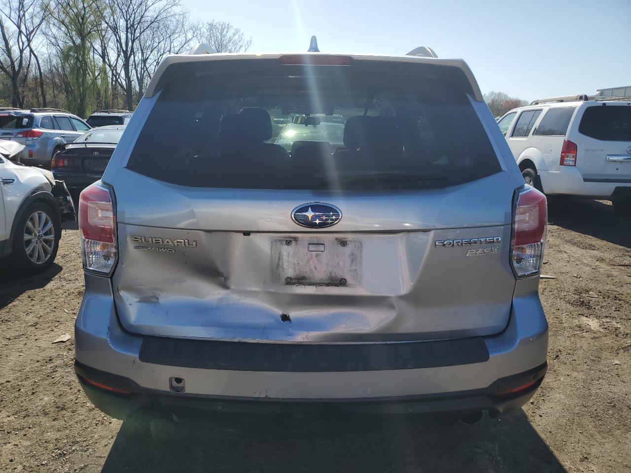 JF2SJAWC4HH810954 2017 Subaru Forester 2.5I Touring