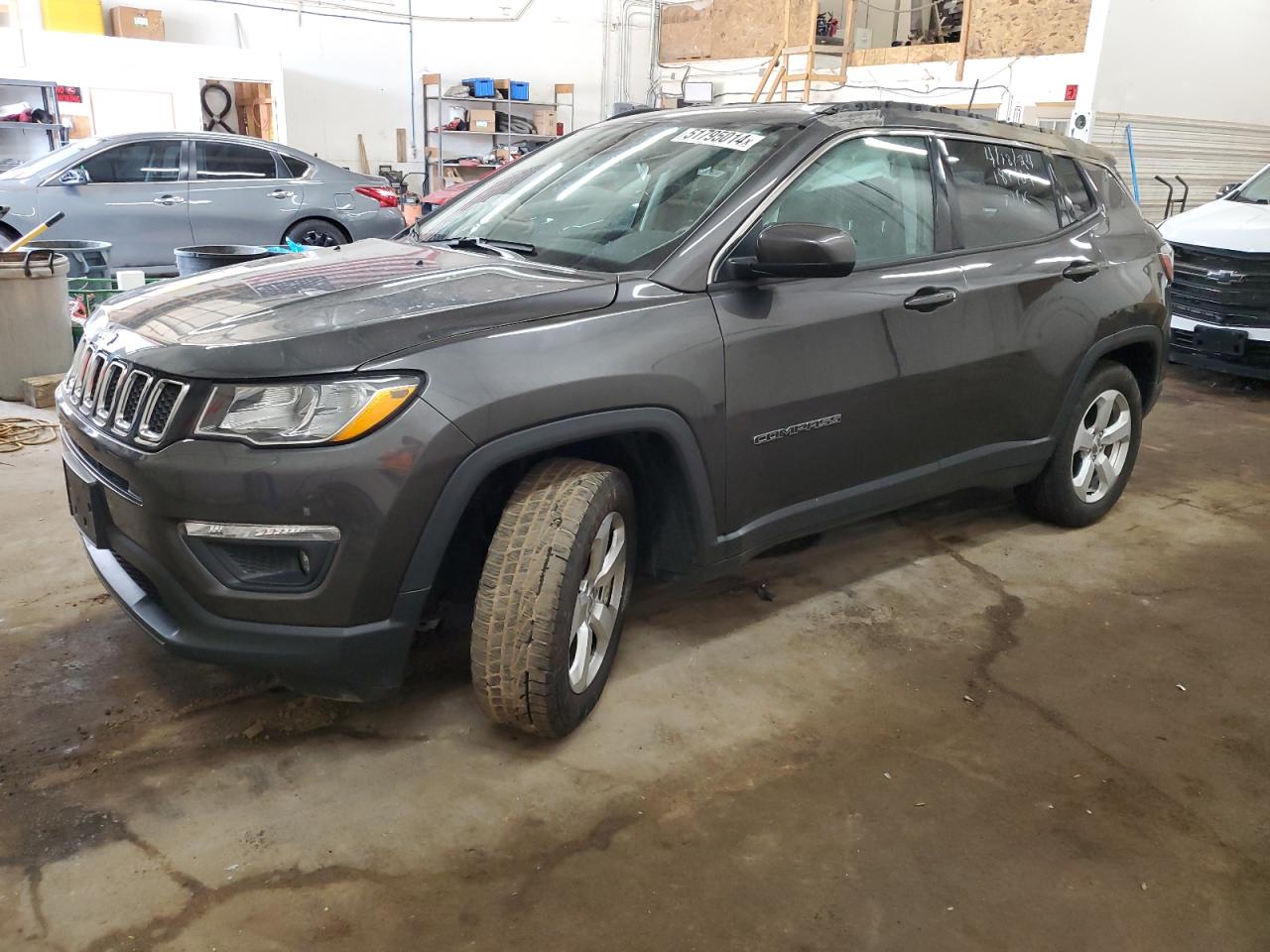 3C4NJDBB7JT185340 2018 Jeep Compass Latitude