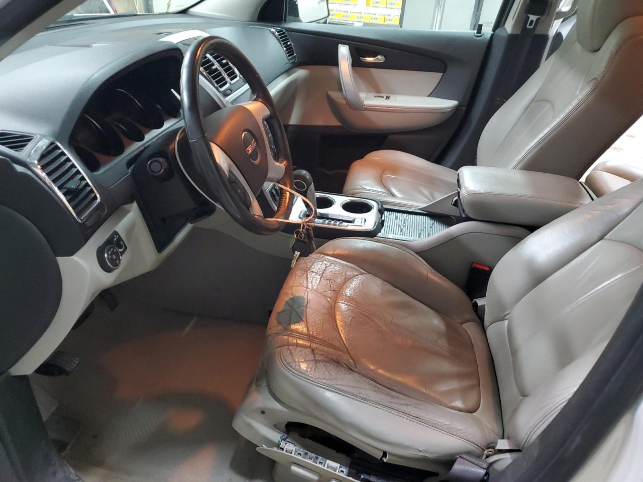 1GKKVSED0BJ385515 2011 GMC Acadia Slt-2