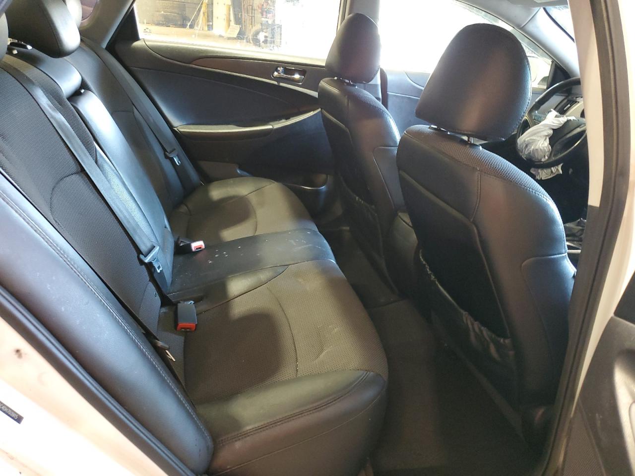 5NPEC4AC4DH703915 2013 Hyundai Sonata Se