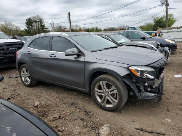 VIN WDCTG4GB1FJ183137 2015 MERCEDES-BENZ GLA-CLASS no.4