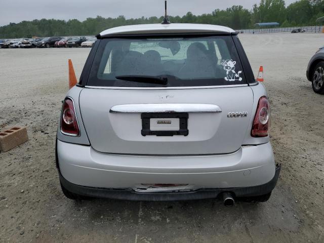 2011 Mini Cooper VIN: WMWSU3C5XBT253167 Lot: 52693894