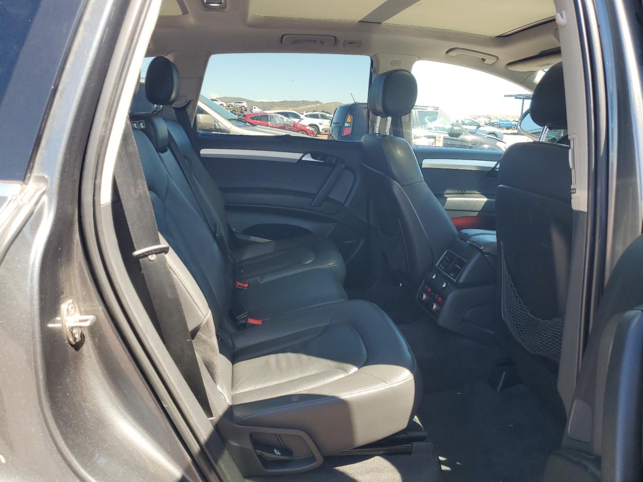 WA1MYAFE5AD002818 2010 Audi Q7 Premium Plus