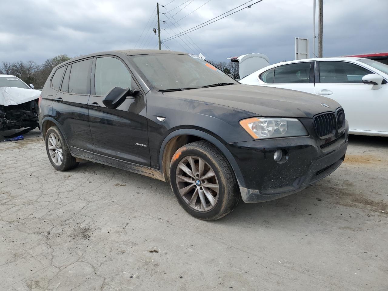 2014 BMW X3 xDrive28I vin: 5UXWX9C52E0D28577