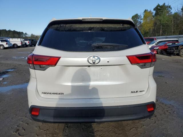 VIN 5TDJZRFH1KS626474 2019 Toyota Highlander, SE no.6