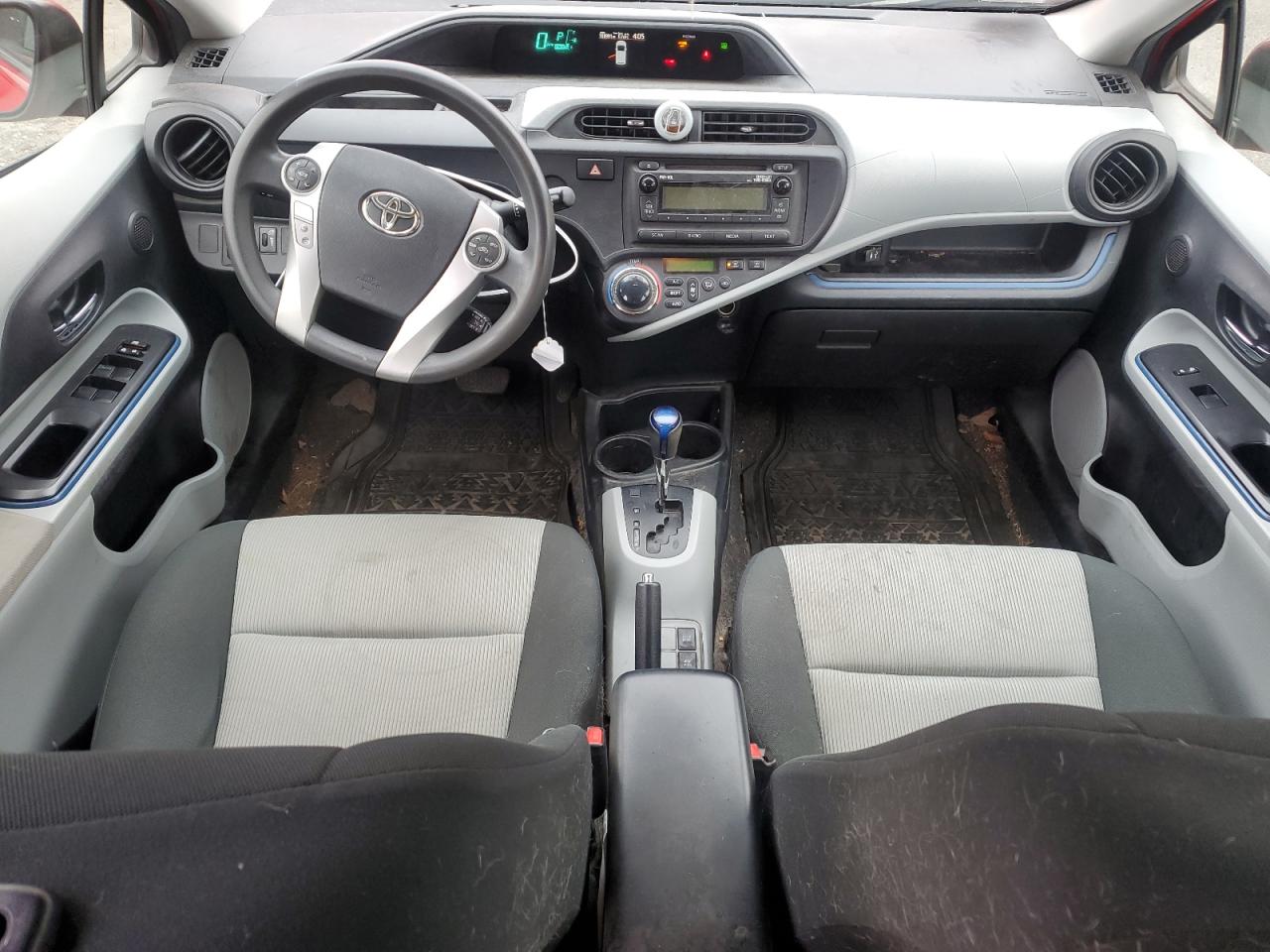 2012 Toyota Prius C vin: JTDKDTB33C1009411