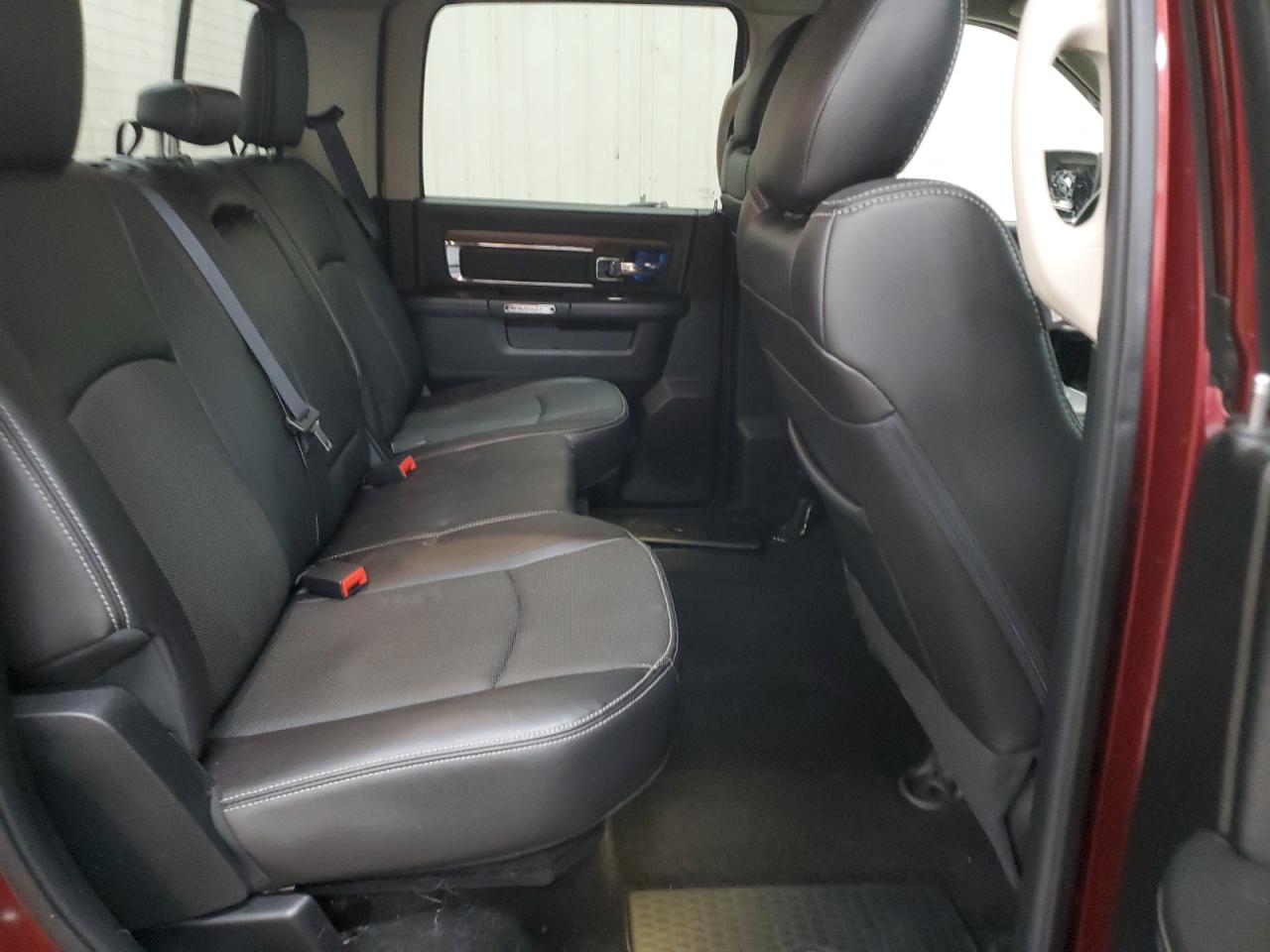 1C6RR7NT7GS326117 2016 Ram 1500 Laramie