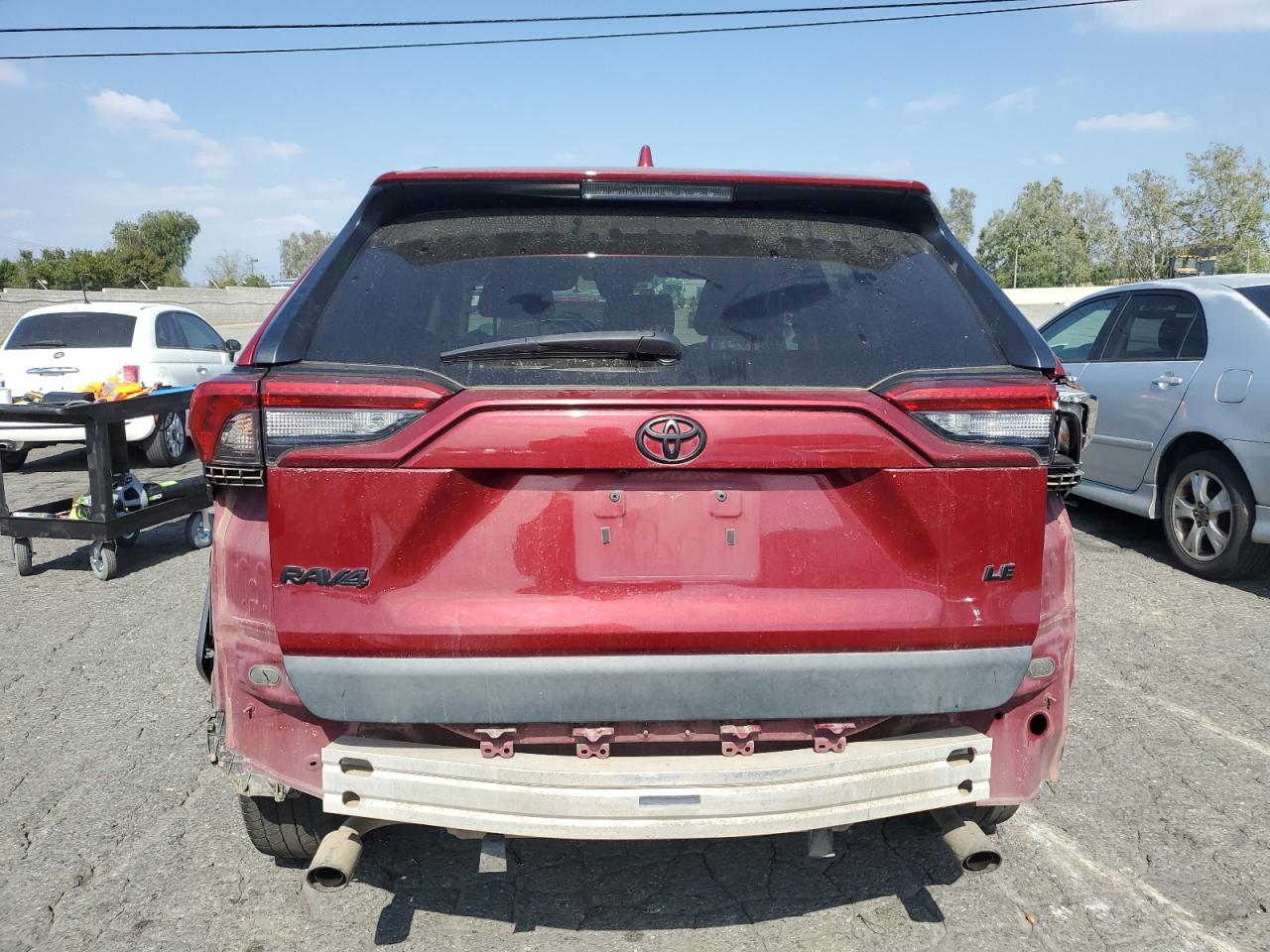 2T3H1RFV5KC017769 2019 Toyota Rav4 Le