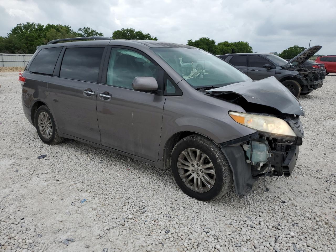 5TDYK3DC5CS180600 2012 Toyota Sienna Xle