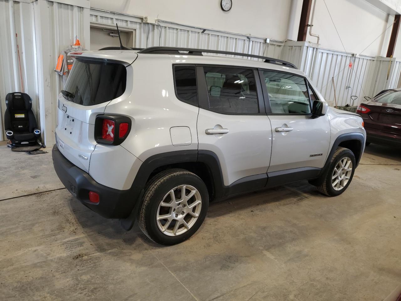 ZACNJBBB0KPK72894 2019 Jeep Renegade Latitude