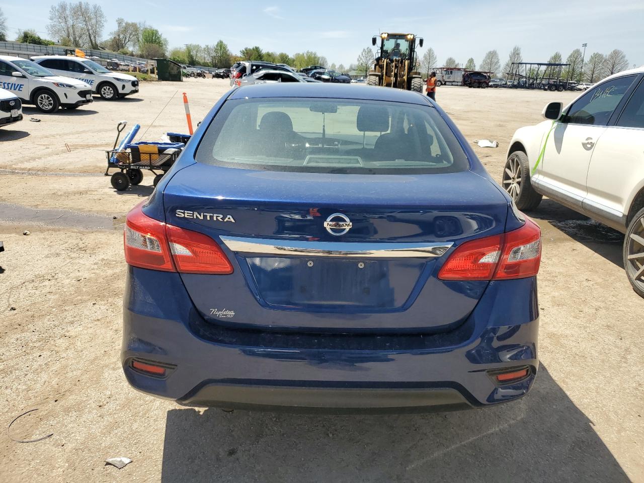 3N1AB7AP6JY312126 2018 Nissan Sentra S