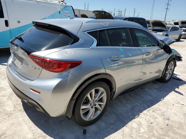 2018 INFINITI QX30 PURE - SJKCH5CP7JA005989