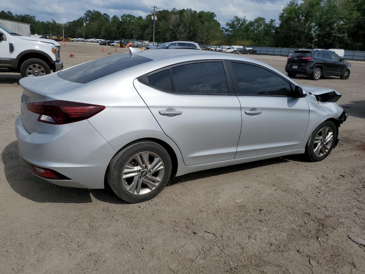 2019 Hyundai Elantra Sel vin: 5NPD84LF6KH419414