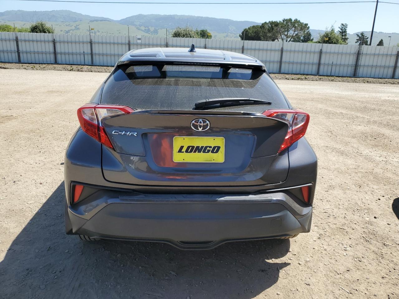 JTNKHMBX6K1051076 2019 Toyota C-Hr Xle