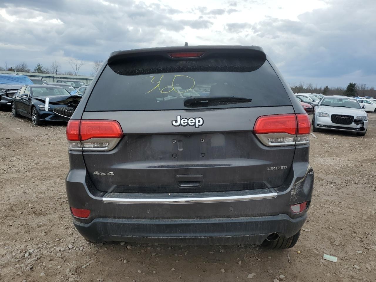 1C4RJFBG5HC688637 2017 Jeep Grand Cherokee Limited