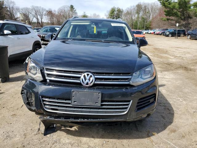 Lot #2486870393 2012 VOLKSWAGEN TOUAREG V6 salvage car