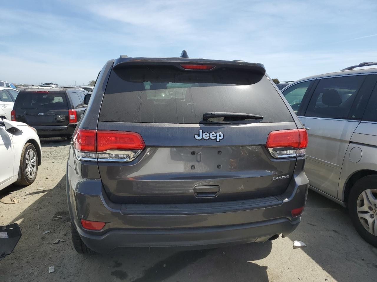 1C4RJEAG1EC179541 2014 Jeep Grand Cherokee Laredo