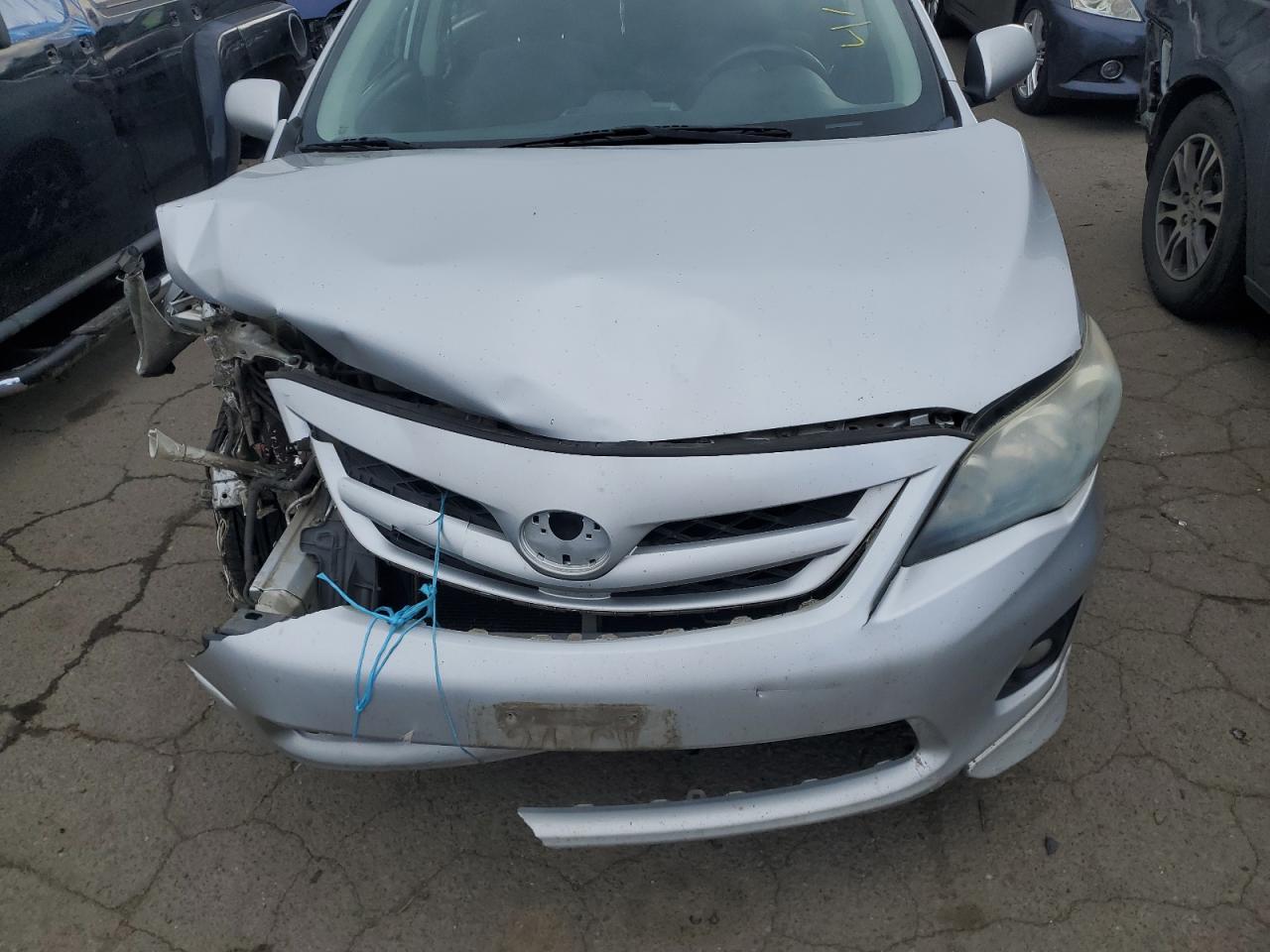 5YFBU4EE8DP208275 2013 Toyota Corolla Base