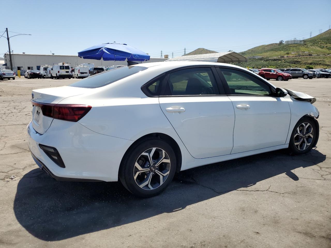 2019 Kia Forte Fe vin: 3KPF24AD5KE011177