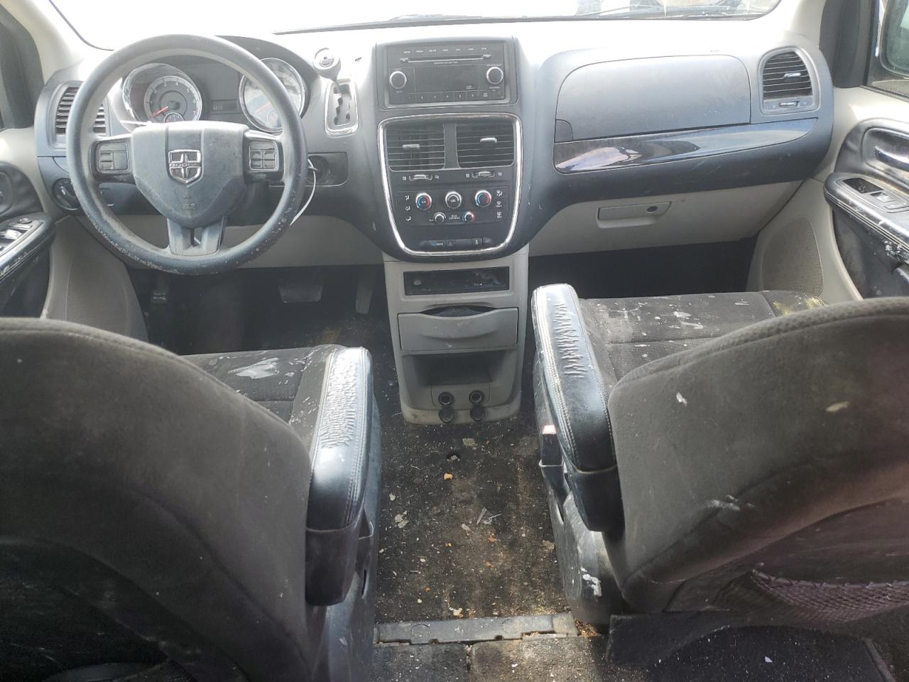 2C4RDGCG3CR399395 2012 Dodge Grand Caravan Sxt