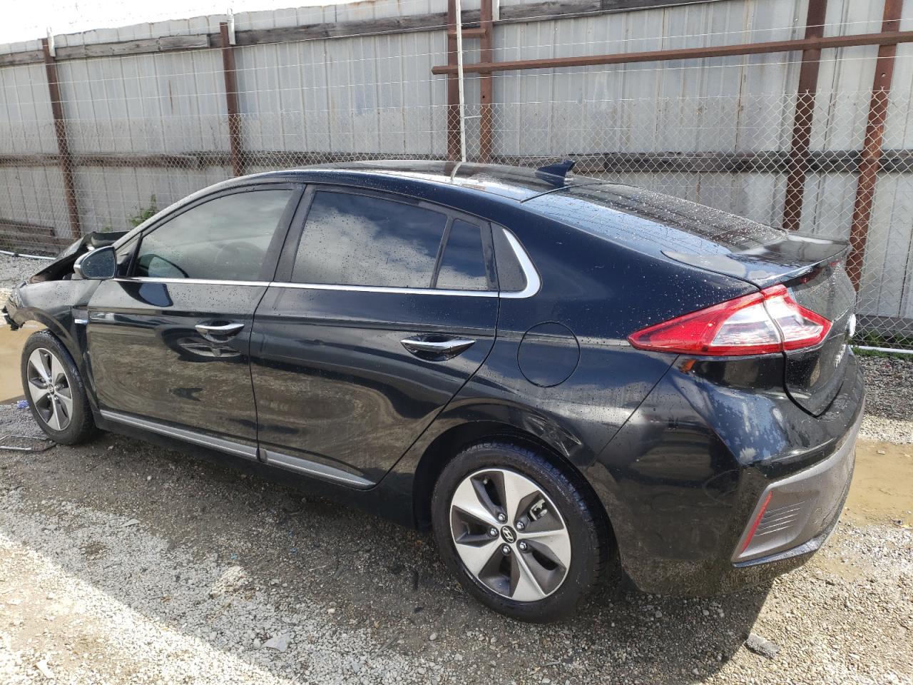 2017 Hyundai Ioniq Limited vin: KMHC85LH7HU009430