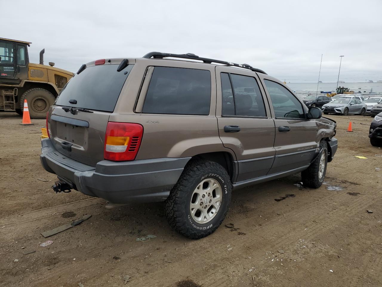 1J4GW48S41C640121 2001 Jeep Grand Cherokee Laredo