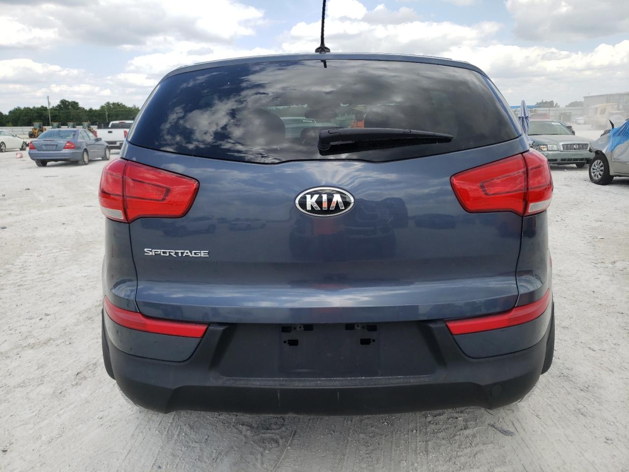 KNDPBCAC3F7748387 2015 Kia Sportage Lx