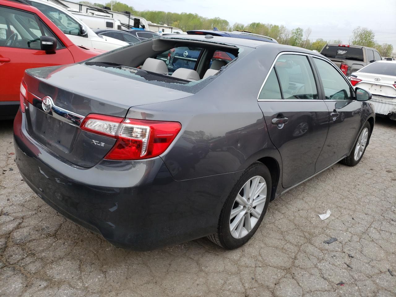 Lot #2457620121 2014 TOYOTA CAMRY L