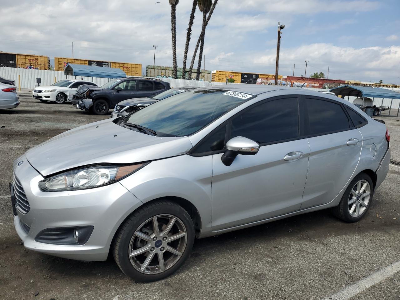 2015 Ford Fiesta Se vin: 3FADP4BJ3FM129677