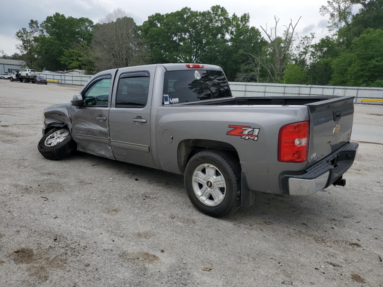 3GCPKSE71DG338969 2013 Chevrolet Silverado K1500 Lt