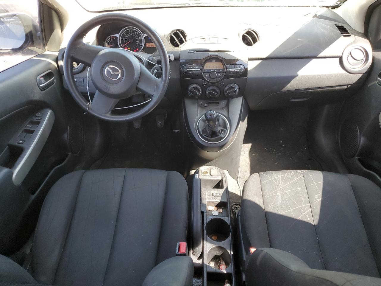 JM1DE1HZ8B0128615 2011 Mazda Mazda2