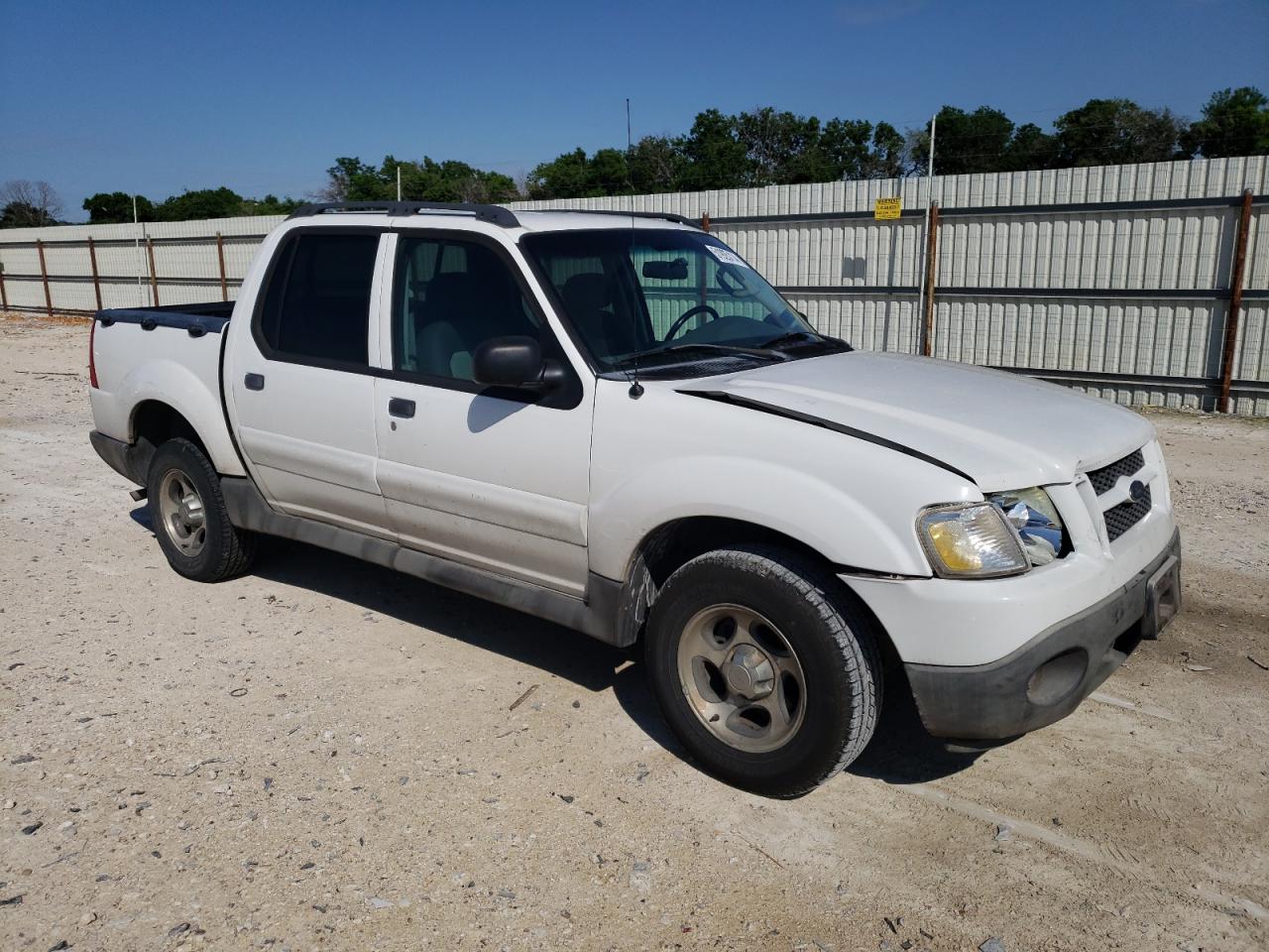 1FMZU67K94UC13853 2004 Ford Explorer Sport Trac