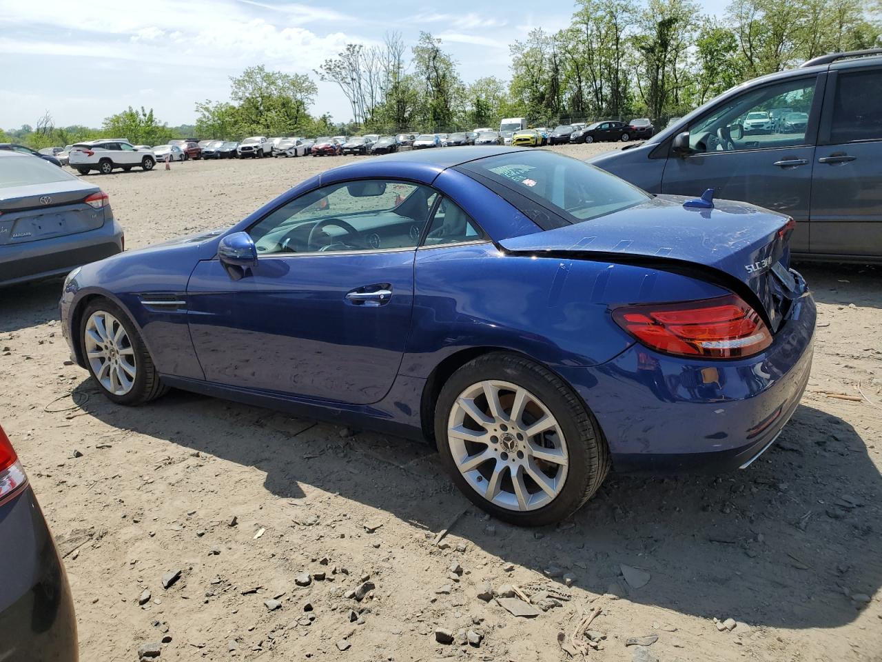 Lot #3037909980 2019 MERCEDES-BENZ SLC 300