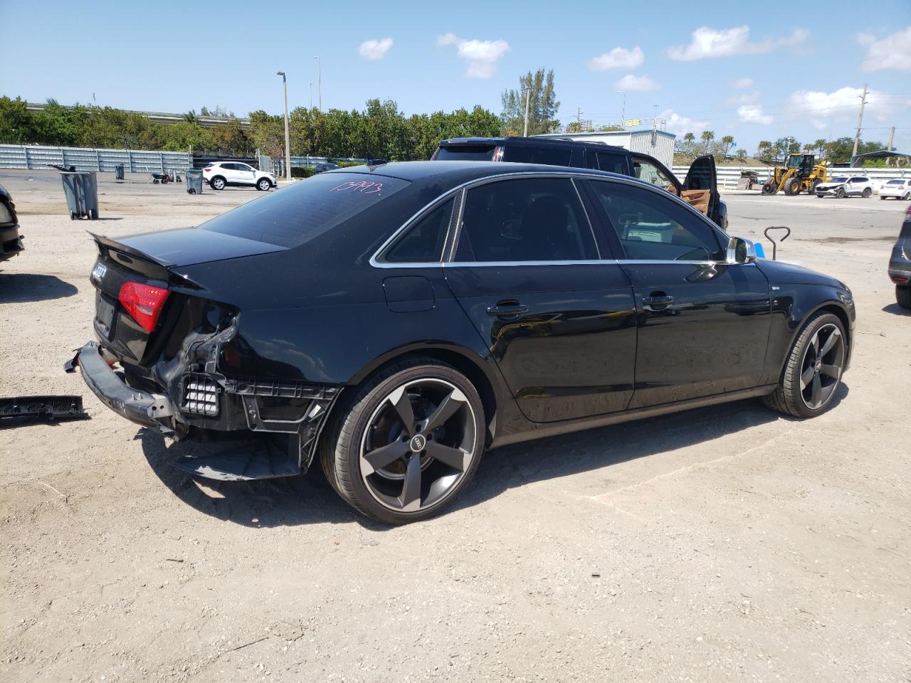 WAUEFAFL8DN009241 2013 Audi A4 Premium Plus