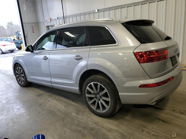 VIN WA1LHAF73JD008081 2018 Audi Q7, Premium Plus no.2