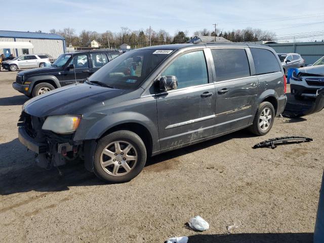 Lot #2526377020 2012 CHRYSLER TOWN & COU salvage car