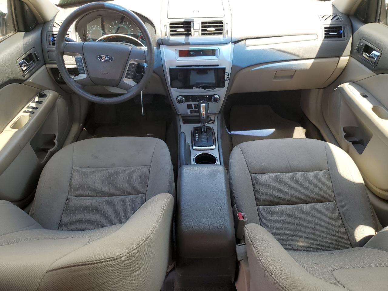 3FAHP0HA2AR193593 2010 Ford Fusion Se