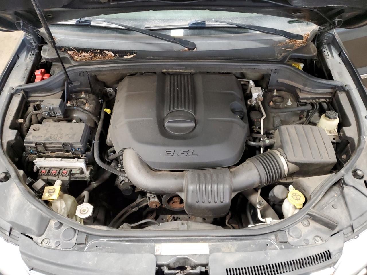 1J4RR4GG2BC614681 2011 Jeep Grand Cherokee Laredo