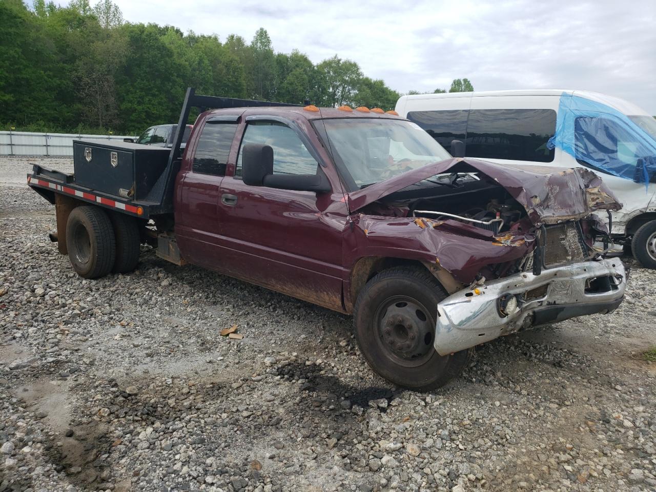 1B7MC33601J260422 2001 Dodge Ram 3500