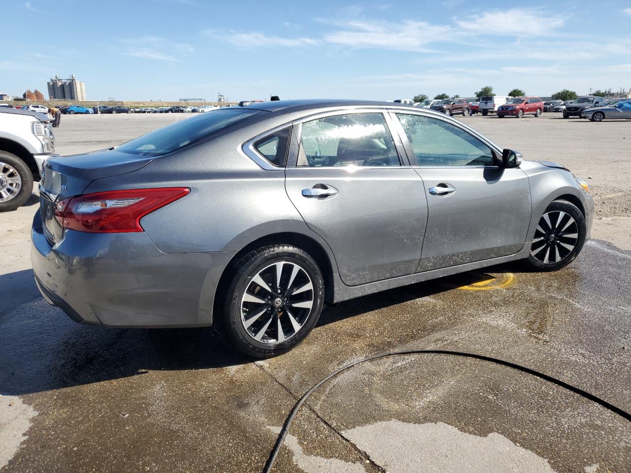 1N4AL3AP5JC167761 2018 Nissan Altima 2.5