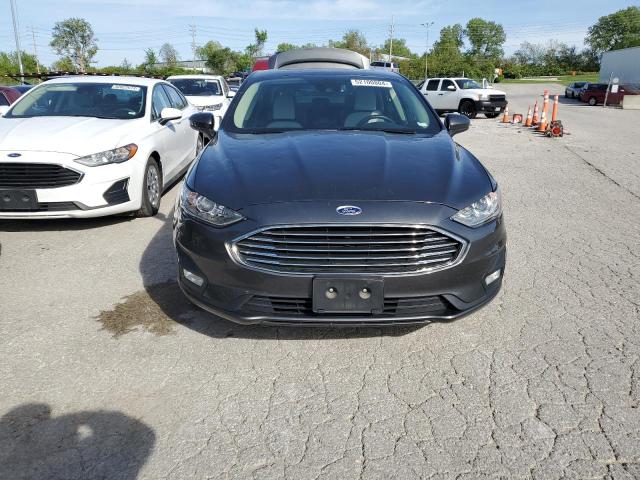 3FA6P0HDXLR249641 Ford Fusion SE 5