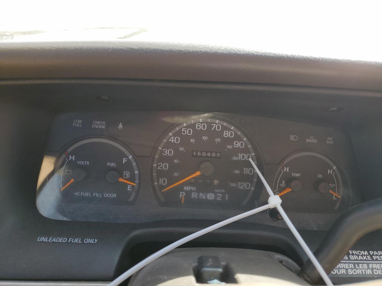 2FALP73W5TX137691 1996 Ford Crown Victoria