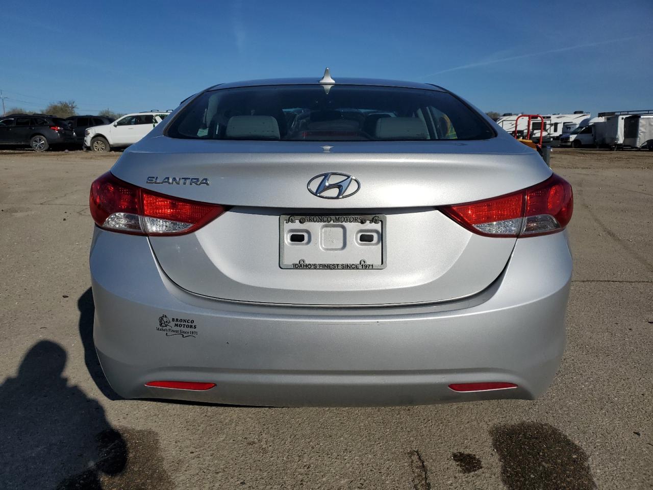 KMHDH4AE8DU621038 2013 Hyundai Elantra Gls