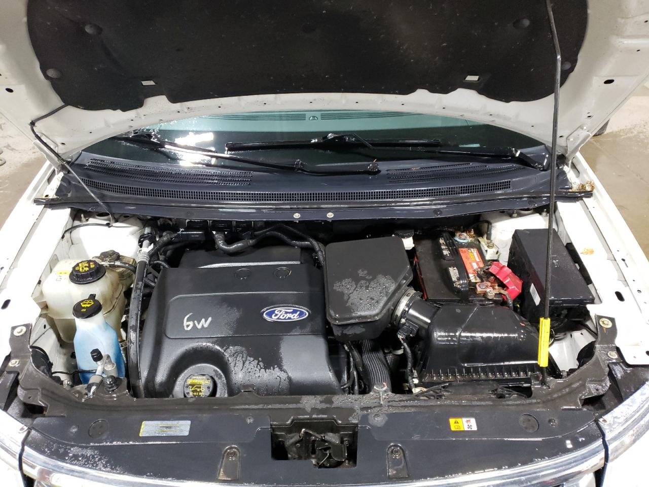 2FMDK4KC1BBA27389 2011 Ford Edge Limited